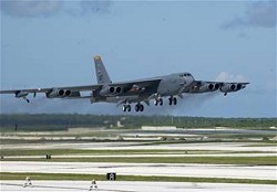 B-52戦略爆撃機イメージ