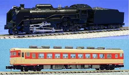D51(上)とキハ58の国鉄色(下)。いずれも前世紀の遺物となってしまった、しかし当時の日本の鉄道機関を支えた鉄道車両達である(写真は両社ともNゲージの商品)。