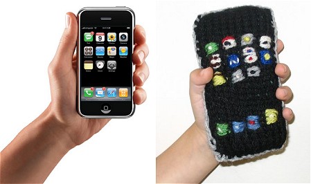 本物のiPhone(左)と編み物iPhone(右)