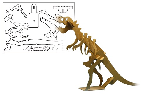 ティラノサウルスの展開図と完成図。ちなみに口が動くそうな。