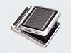 ドコモが試作した太陽電池内蔵型携帯電話イメージ