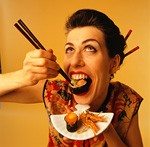 日本食を食らう外国人観光客イメージ
