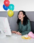 デリバリーサービスでなかなか情報が見つからずにストレス爆発イメージ