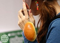 バターロールパン……!?イメージ