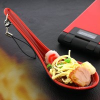 レンゲですくったしょう油ラーメン……!?イメージ