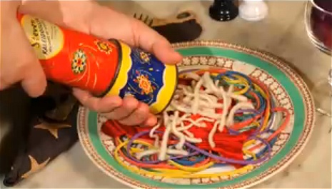 はじめに目に留まった作品、「ウェスタンスパゲッティ(Western Spaghetti by PES)」。