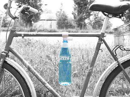 自転車用のボトルクリップ