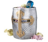 Crusader's Great Helm Gothic Trash Bin᡼