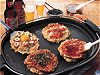 自宅でお好み焼きイメージ