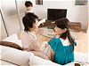 テレビと親子イメージ