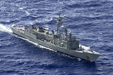 ↑ アデレード級ミサイルフリゲート艦(Adelaide Class Guided Missile Frigate)