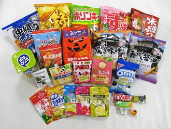 ↑ 展開される商品群