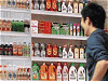 地下鉄通路なのに買物かごを探したくなる広告