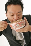 牛丼を食らう