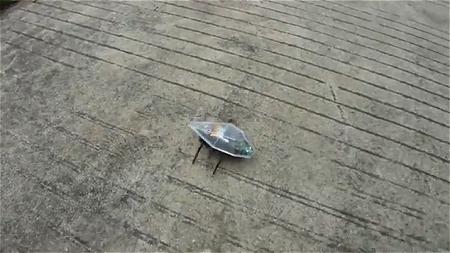 ↑ Skitterbot stretching its legs outside。