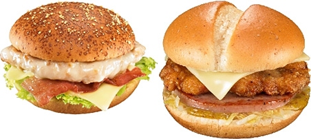 ↑ アイコンチキン チーズフォンデュ(左)とアイコンチキン ジャーマンソーセージ(右)