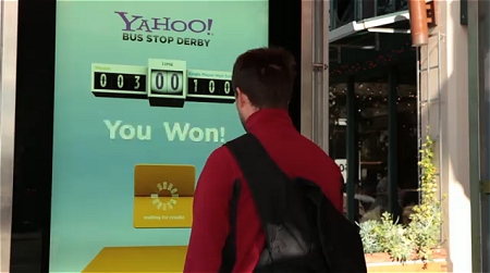 ↑ Yahoo Bus Stop Derby。