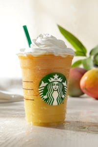 ↑ マンゴー パッション ティー フラペチーノ with マンゴー プディング