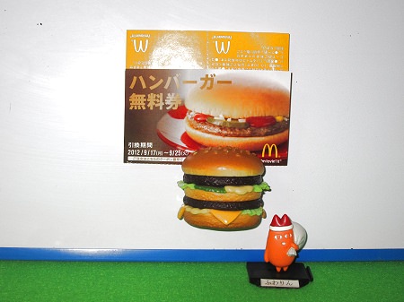 ↑ ハンバーガーやホットアップルパイは写真・メモ立てとして使える