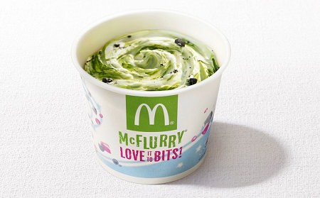 ↑ マックフルーリー 抹茶オレオ