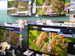 大型テレビの売り場