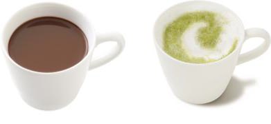 ↑ ホットリッチココア(左)とホット抹茶ラテ(右)