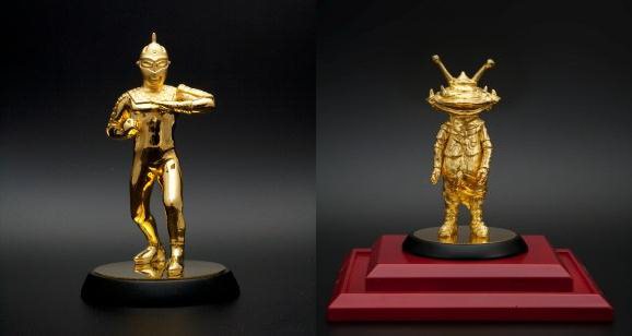 ↑ 「ゴールド ウルトラセブン」と「ゴールド カネゴン」