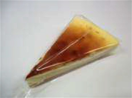 ↑ ふわふわシフォン(ホイップカスタード)希少糖入り(上)とトルテケーキ ニューヨークチーズケーキ(希少糖入り)(下)