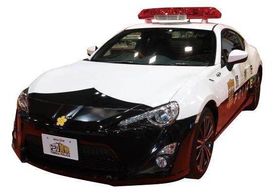 ↑ 実車版の「トミカ警察 トヨタ86パトロールカー」