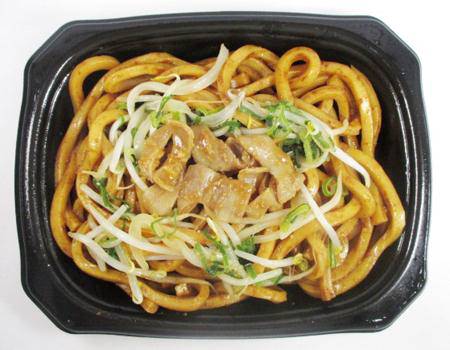 ↑ (岡山県津山名物)ホルモンうどん