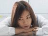 女性が疲れている様子イメージ