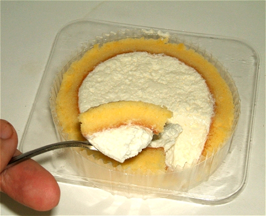 こんな感じでスプーンですくって食べるわけだ