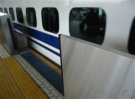 ↑ 既存の可動柵。