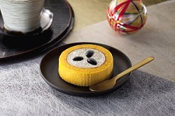 プレミアム丹波黒豆と芋栗のロールケーキ