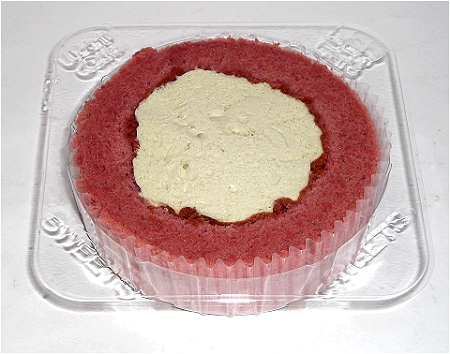プレミアム フランボワーズとピスタチオのロールケーキ