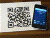 スマートフォンでQRコード読み込み