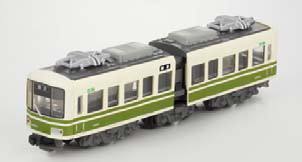 ↑ 江ノ島電鉄1000形・旧塗装車